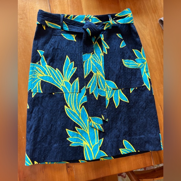 Carlisle Dresses & Skirts - Carlisle collection tropical print skirt blue